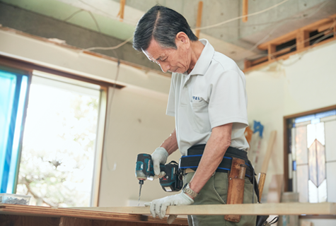 株式会社千早銘木 コーポレートサイトデザイン