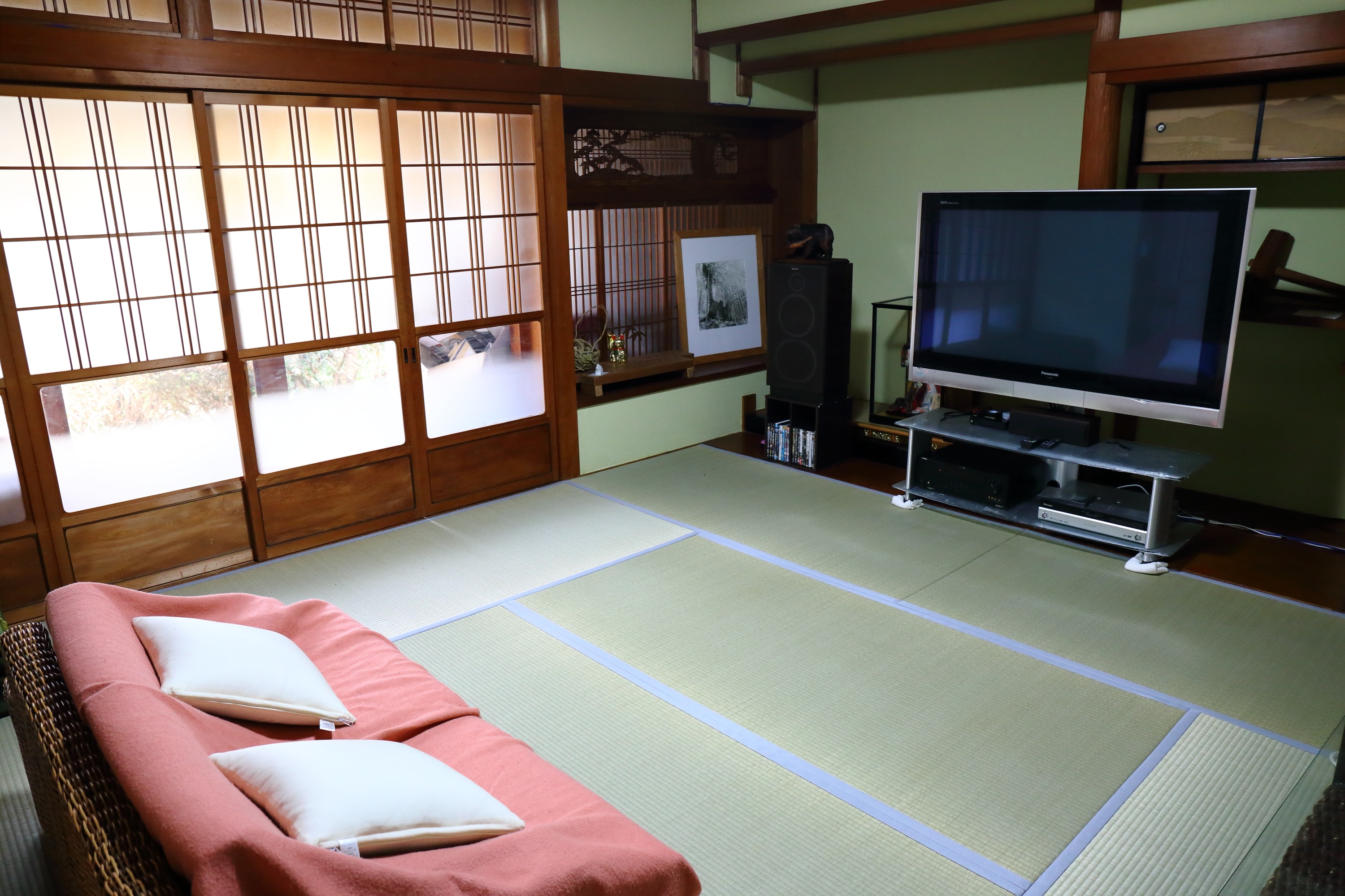 隠れ家民泊みのむしハウス