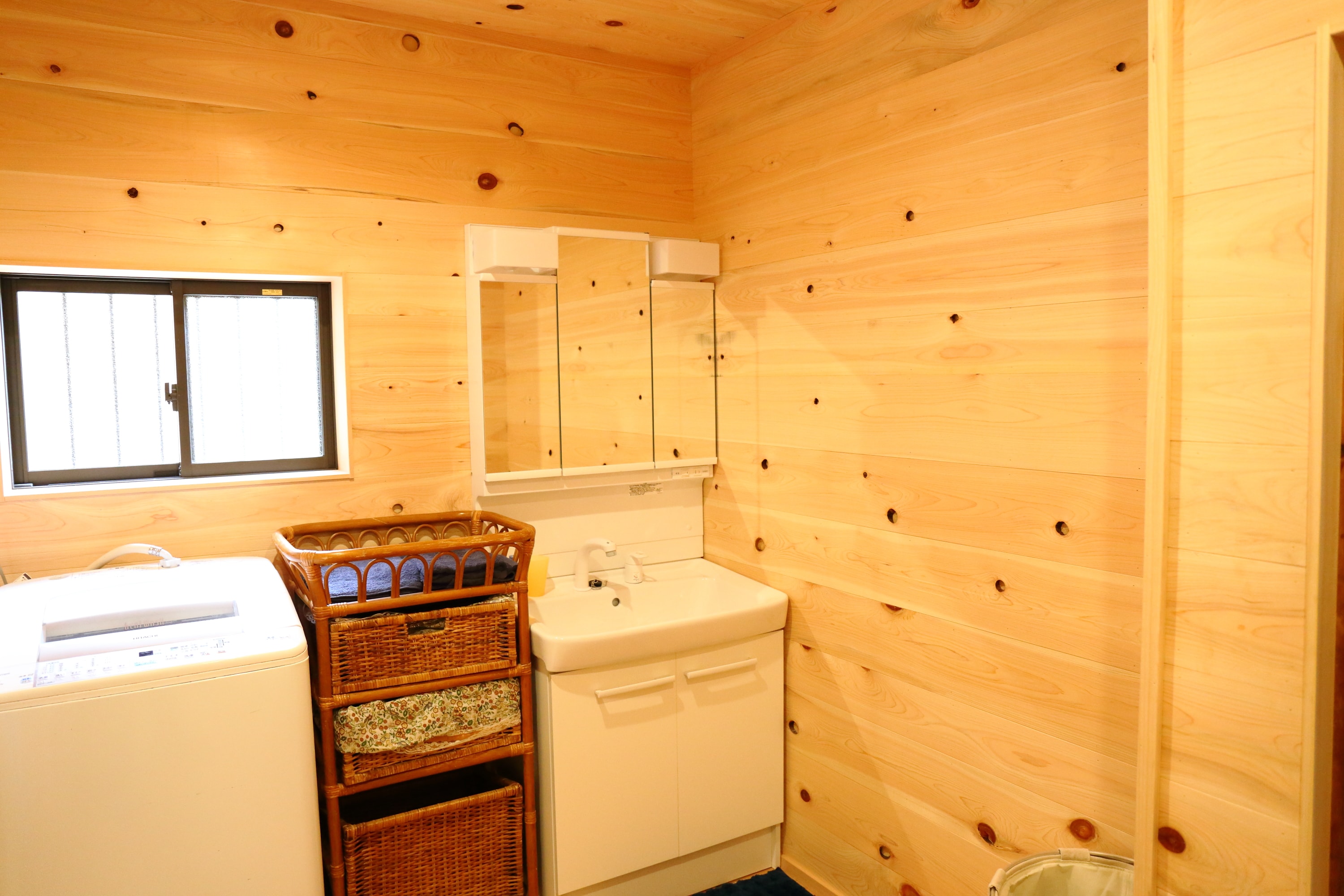 隠れ家民泊みのむしハウス