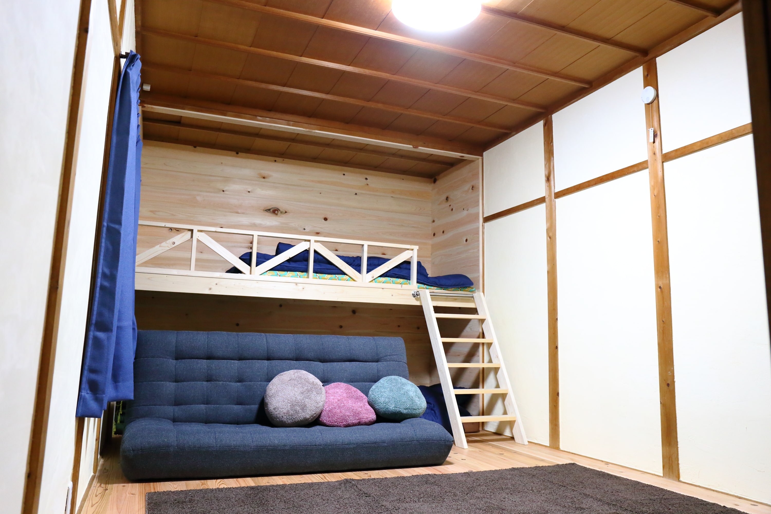 隠れ家民泊みのむしハウス